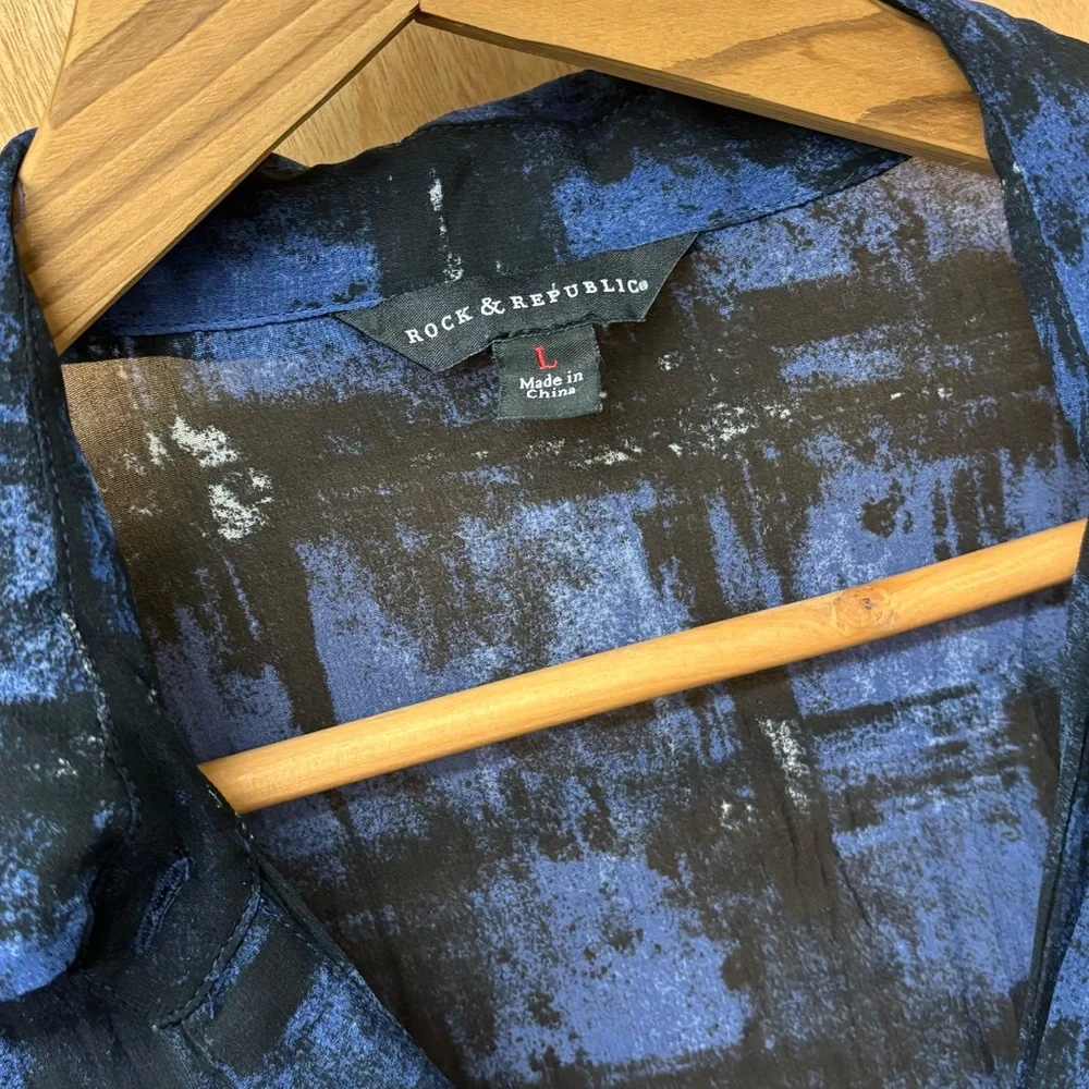 Rock & Republic sheer, blue and black button down, large - Picture 7 of 8